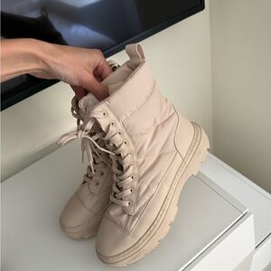 Women's Cream Lace-Up Boots